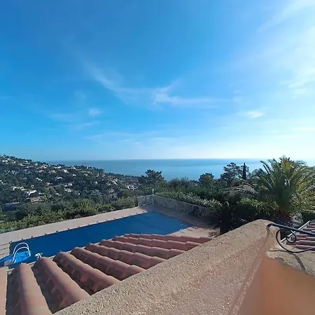 Climatisee, Vue Et Piscine Chauffee *